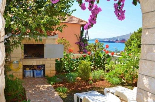 Apartment Knez Trogir Exterior photo